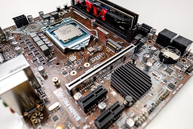 掌訊導(dǎo)航電源芯片在哪個位置(掌訊導(dǎo)航電源芯片詳解：位置、使用方法與注意事項)